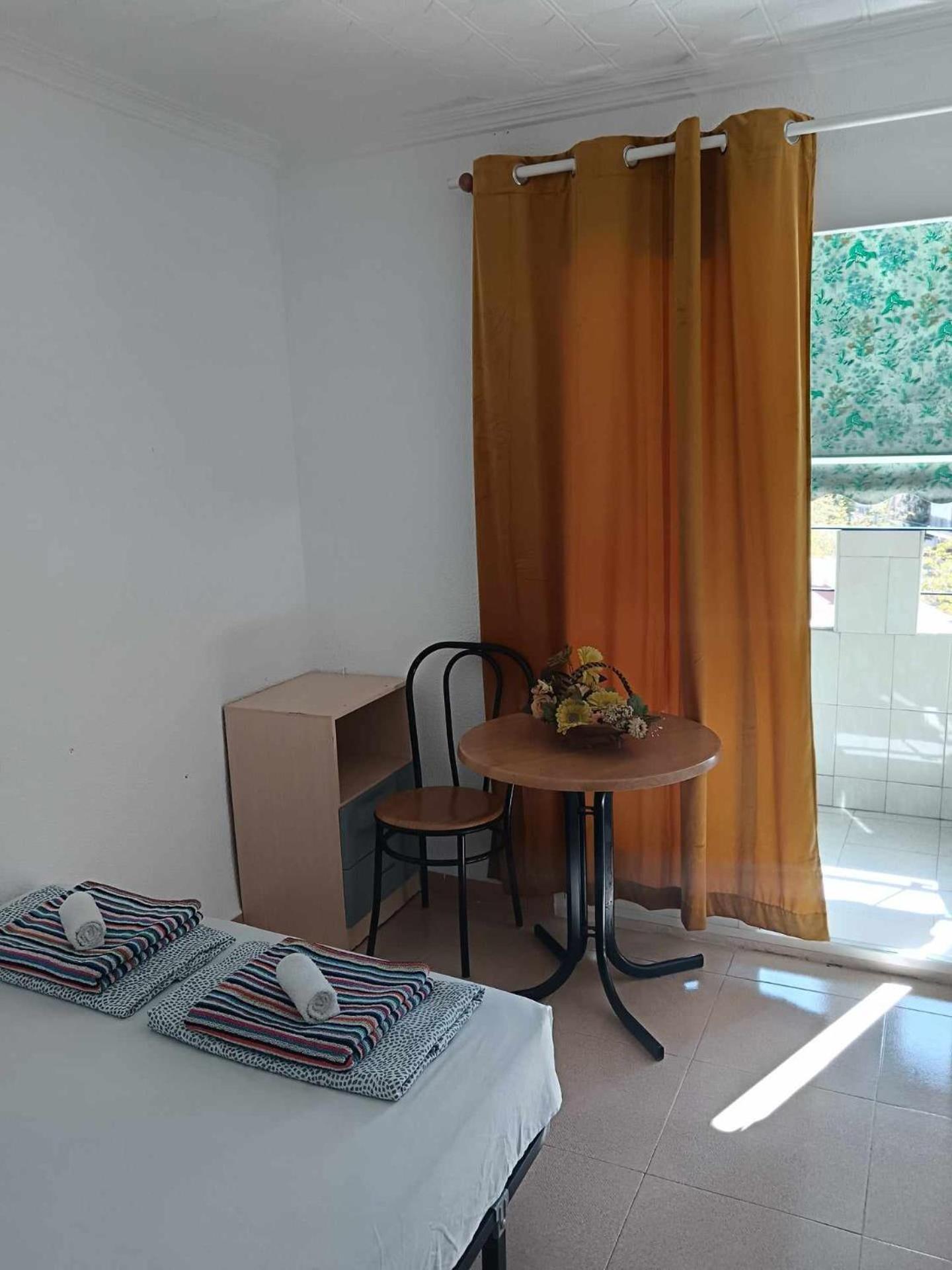 30-Habitacion Del Piso Аликанте Экстерьер фото